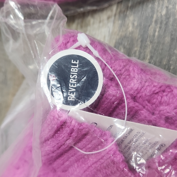 Lands' End Cable Knit Scarf Set - Picture 6 of 7